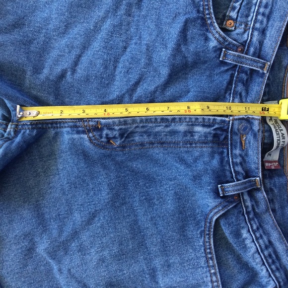 Levi's Jean Shorts 36" Cut-Offs - Picture 2 of 8